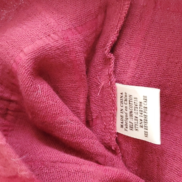 NWT Off Shoulder Long Sleeve Blouse - Picture 4 of 4